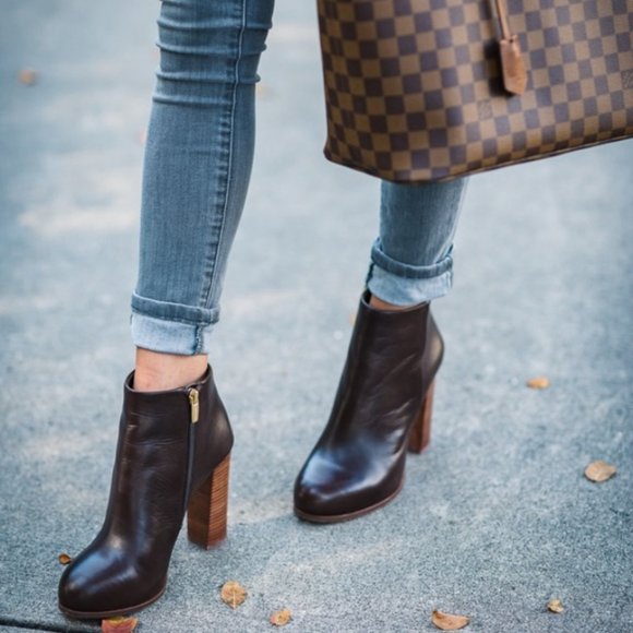 Vince Camuto Grenadine Leather Bootie 